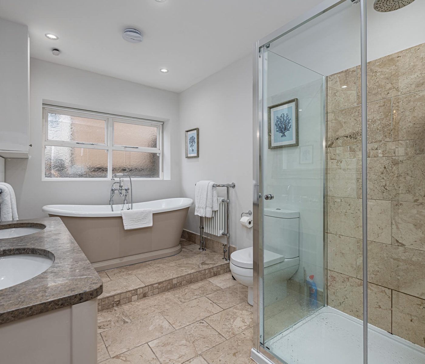 No22-blue-bathroom-1