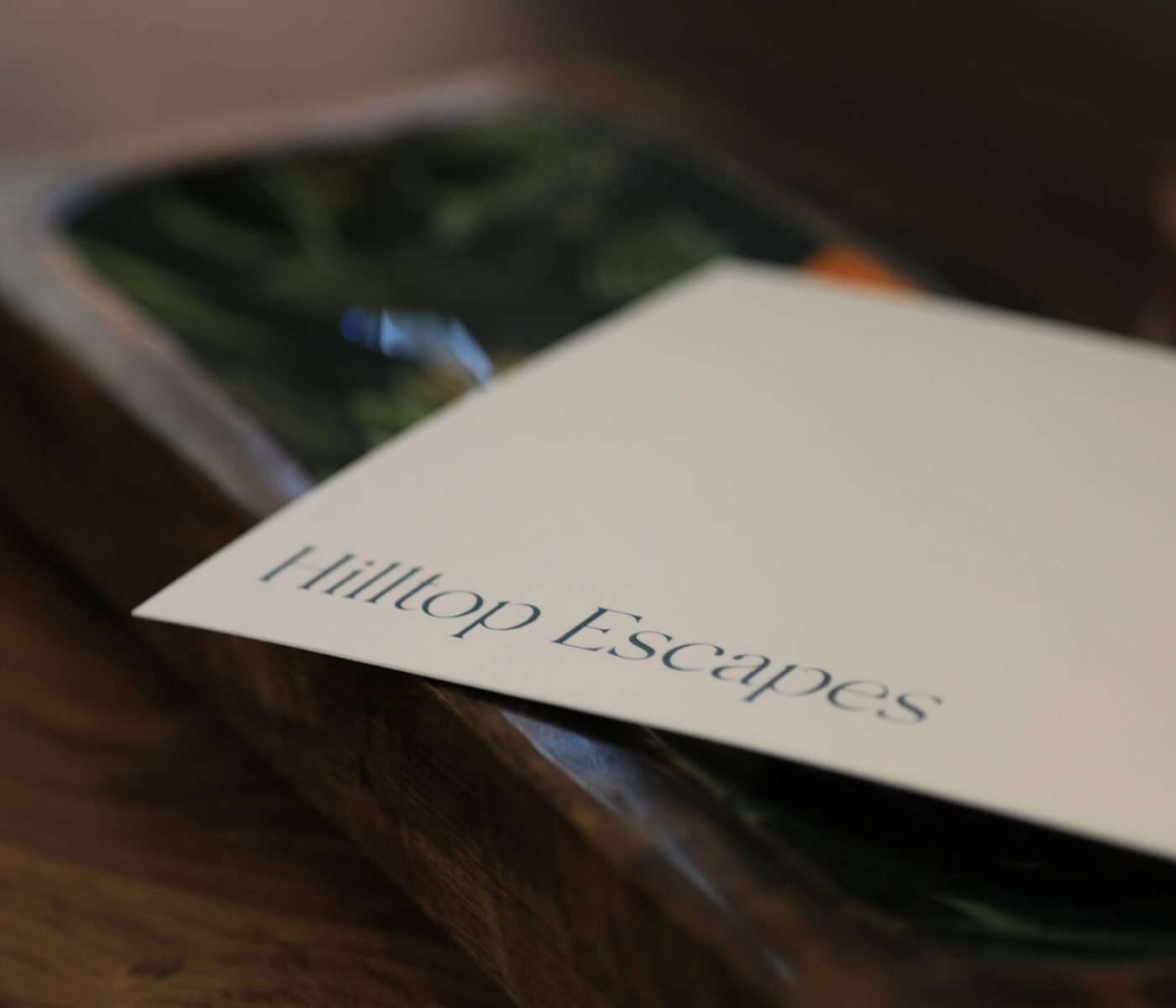 cottage-hilltop-escapes-branding